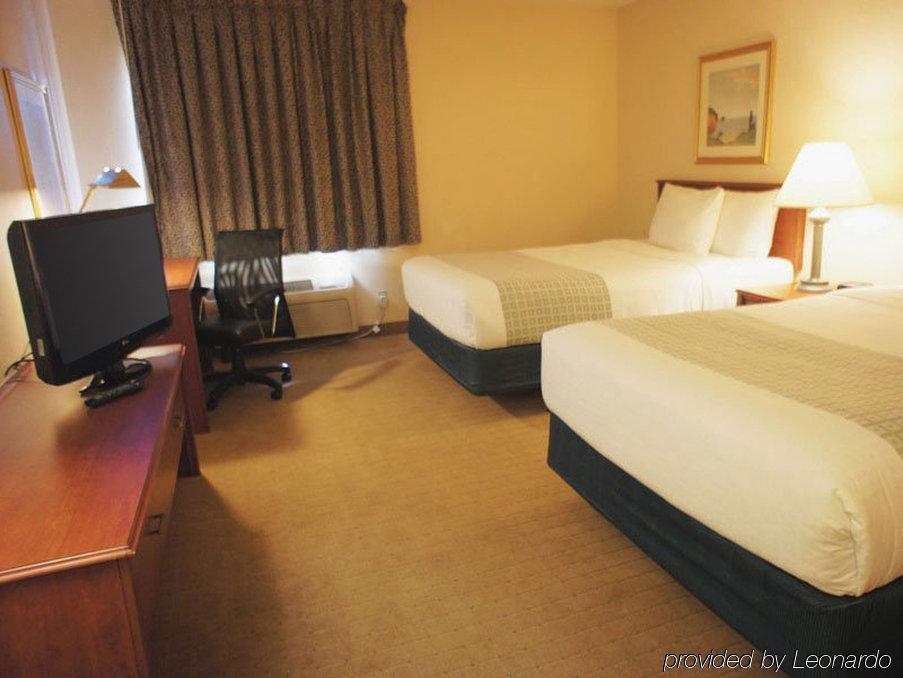 La Quinta Inn By Wyndham Auburn Worcester Exterior foto